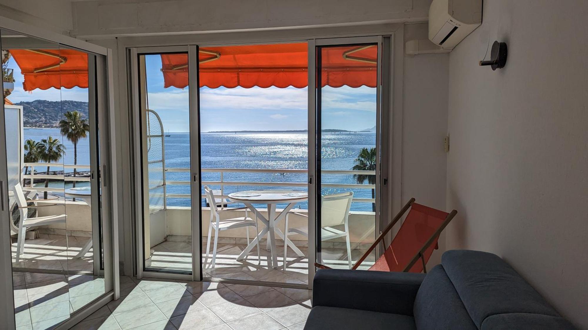 Superbe Appartement Vue Mer Panoramique Juan-les-Pins Exteriör bild
