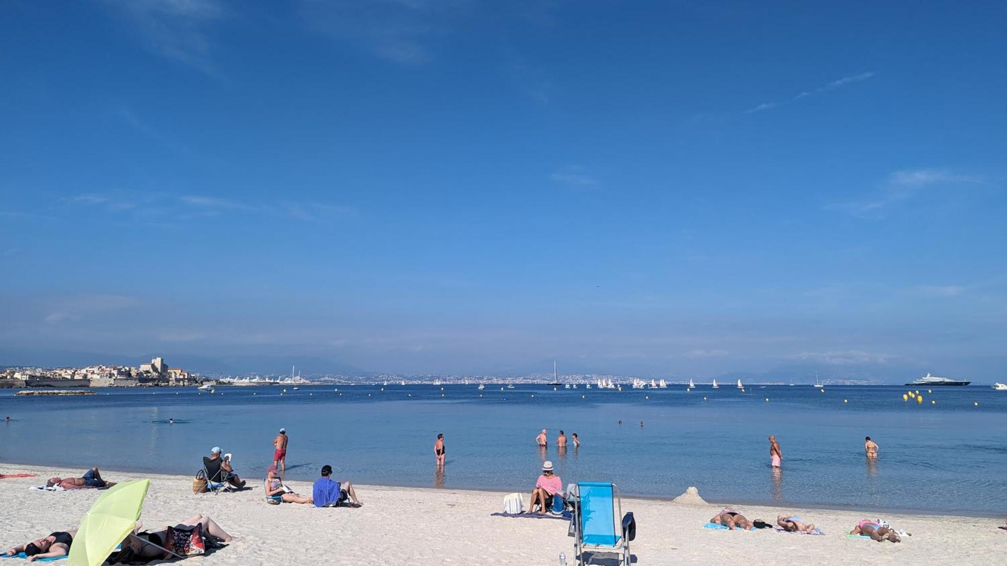 Superbe Appartement Vue Mer Panoramique Juan-les-Pins Exteriör bild